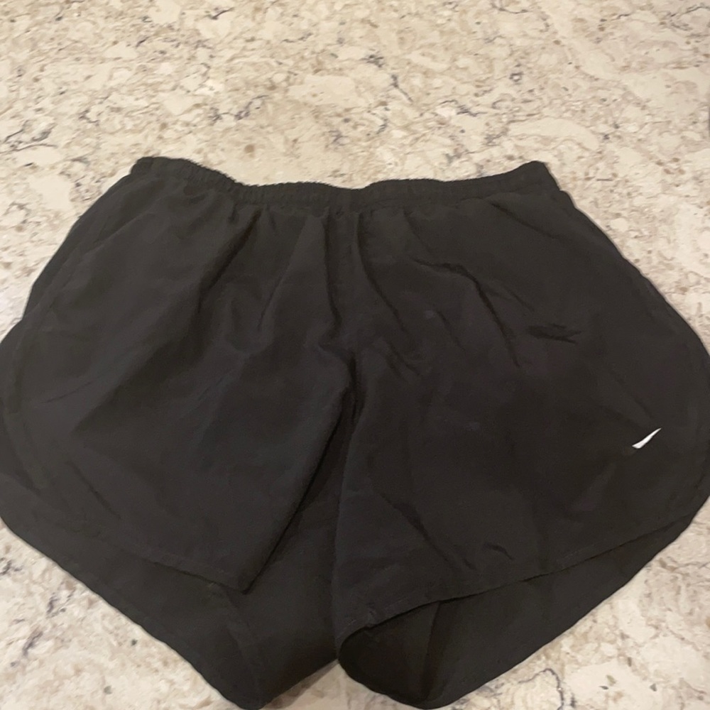Black Nike shorts